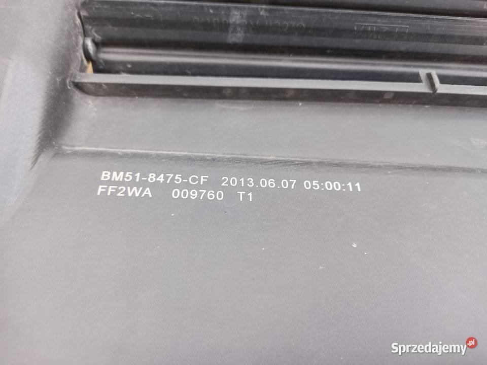 FORD FOCUS MK3 III żaluzja kierownica powietrza osobowe