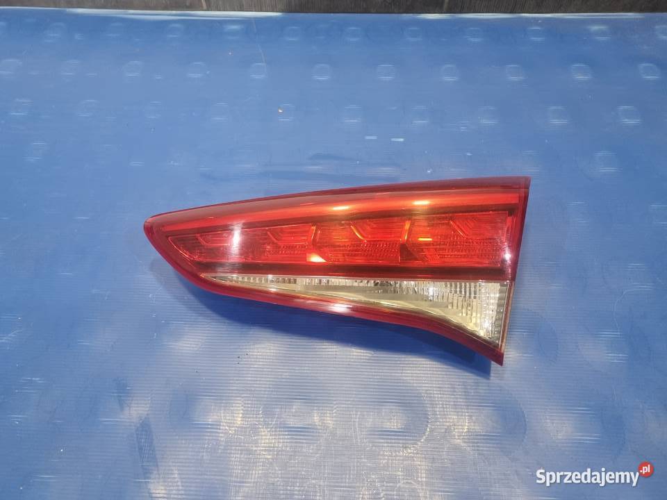 PRAWA LAMPA W KLAPE HYUNDAI TUCSON III 1518 osobowe Skierniewice