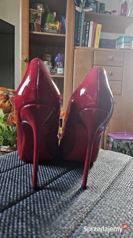 Szpilki 43 czerwone wysokie lakierki nowe Czółenka zachodniopomorskie Szczecin