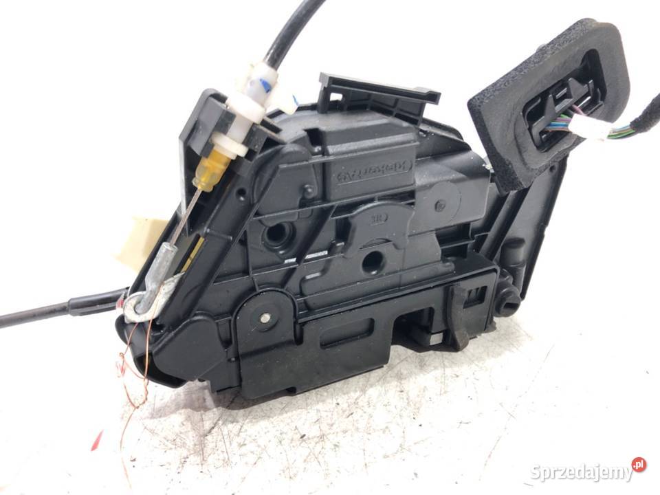 ZAMEK DRZWI PRAWY TYŁ SKODA RAPID Kombi