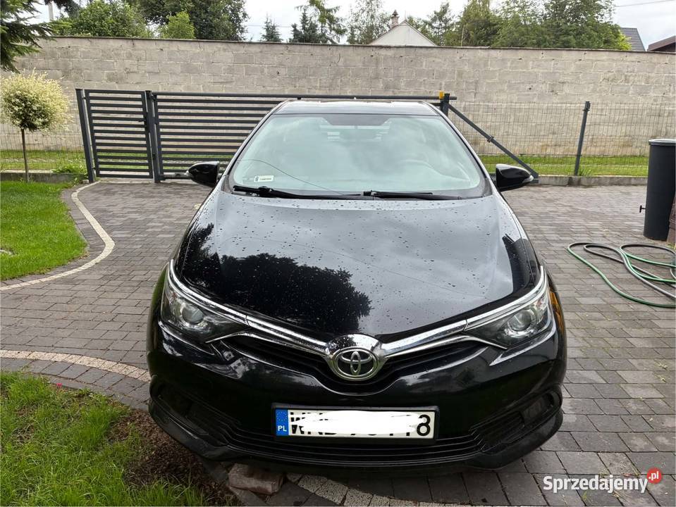 Samochód Toyota Auris 99KM Pomiechówek