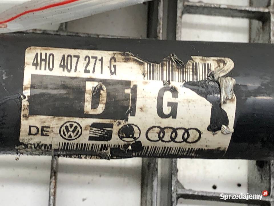 PÓŁOŚ PRAWY PRZÓD AUDI A8 D4 4H0407271G 42 351 Układ napędowy