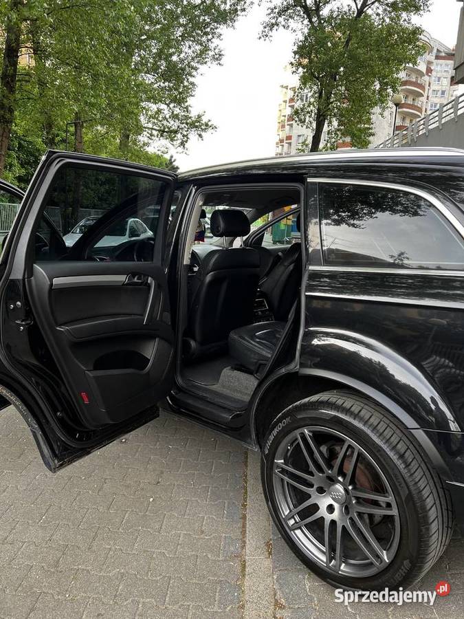 Elegancki SUV z sportowym charakterem AUDI Q7 automatyczna Q7 mazowieckie