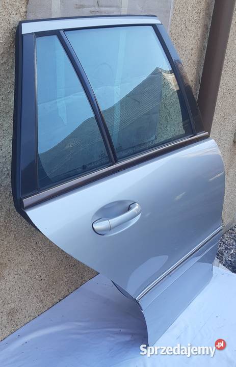DRZWI PRAWY TYŁ MERCEDES W203 LIFT KOMBI osobowe Mielęcin
