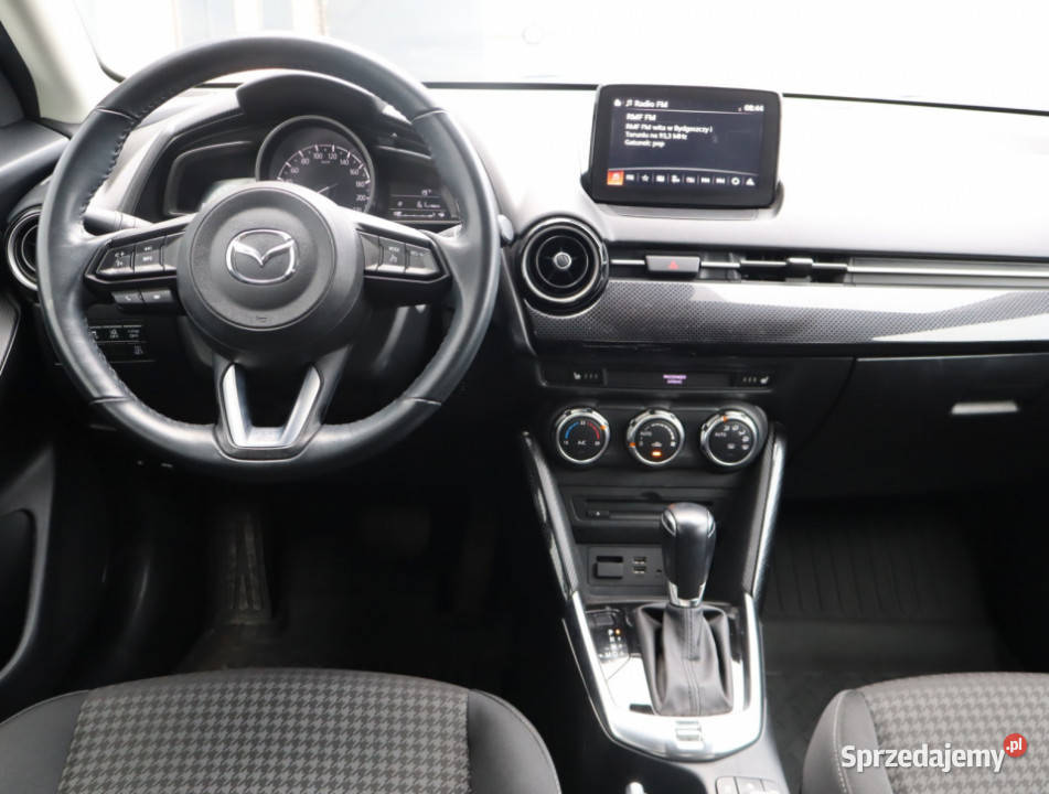 Mazda 2 15 16V radio Piaseczno