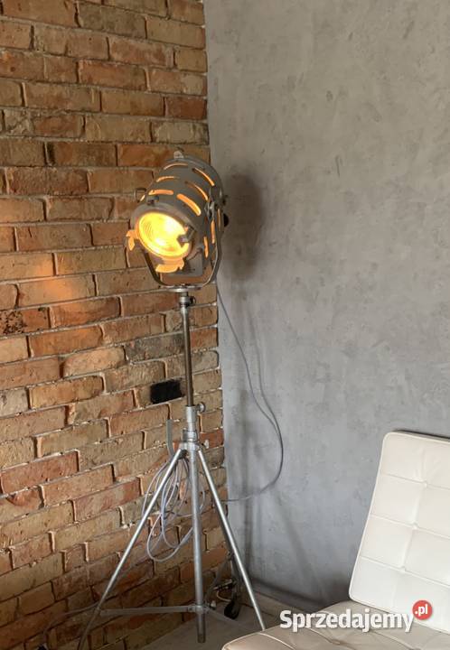 Lampa teatralna PRL teatr film zabytek Vintage Poznań