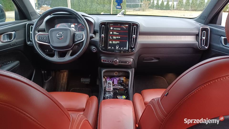 Volvo XC40 INSCRIPTION 20 D3 czerwona skóra elektrycznie ustawiane fotele kujawsko-pomorskie Janowiec Wielkopolski
