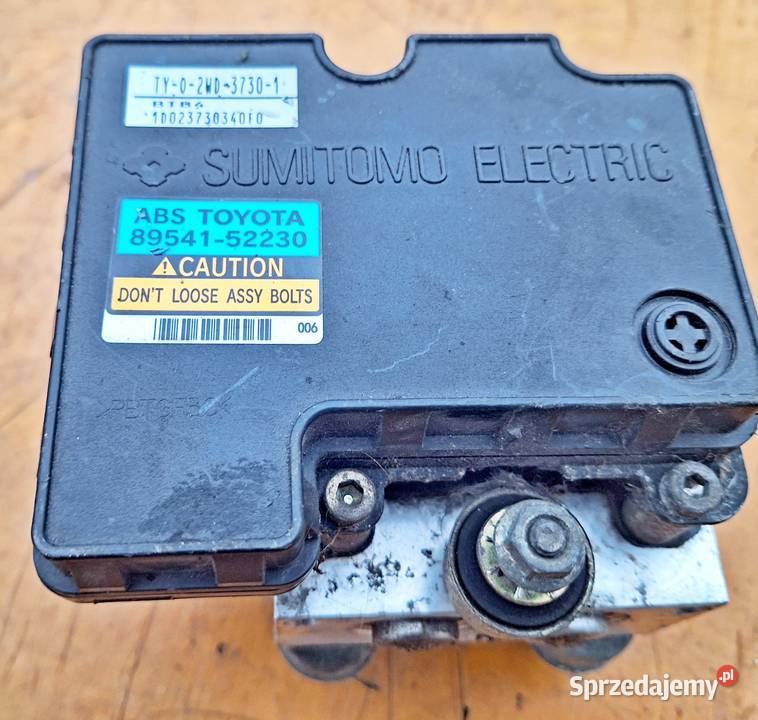 TOYOTA YARIS POMPA ABS 4451052300 8954152230 osobowe Radom
