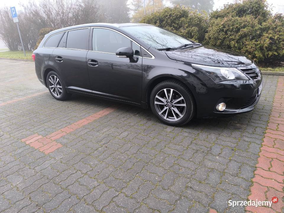 Toyota Avensis T27 20 benzyna kombi przyciemniane szyby