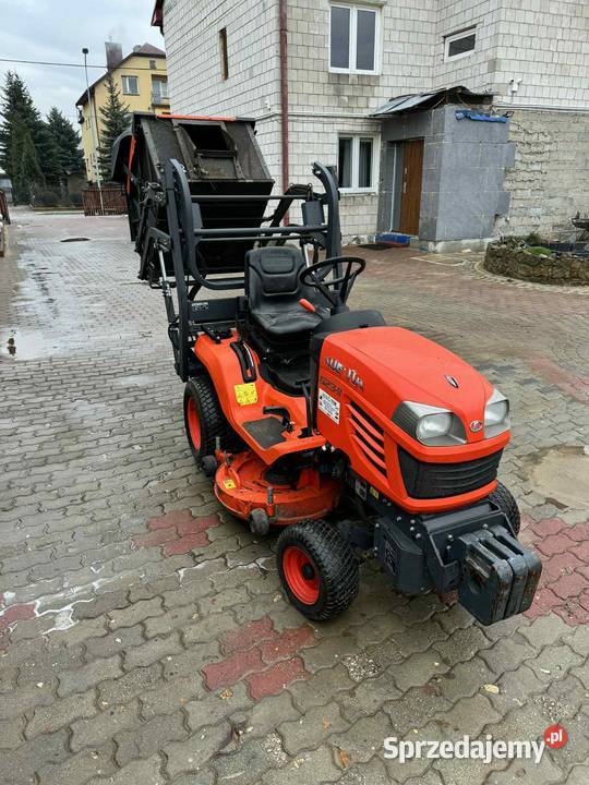 Kosiarka kubota G23 z koszem