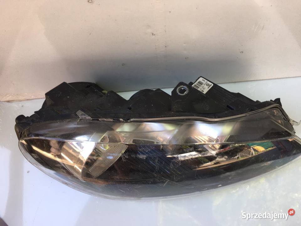 VW GOLF 6 PRAWA LAMPA PRZÓD Ostroróg sprzedam
