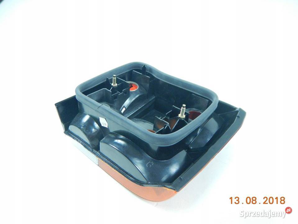 LAMPA TYLNA L RENAULT R19 0592VVALEO ARN87