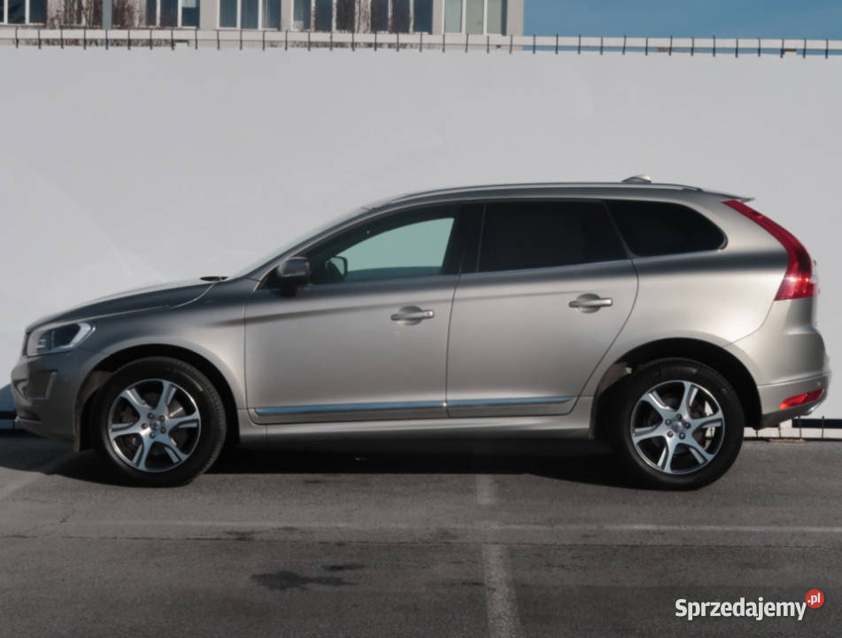 Volvo XC60 D5 nieuszkodzony Lublin sprzedam