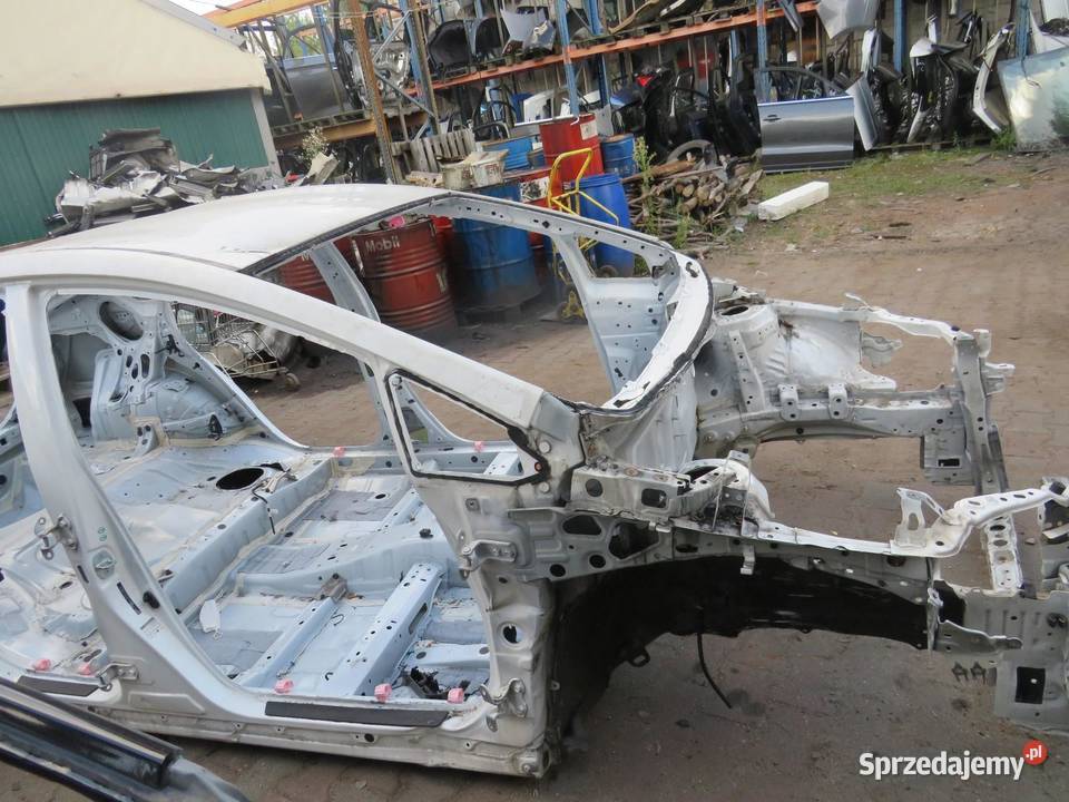 ĆWIARTKA PODŁUŻNICA PRAWY PRZÓD PRIUS 3 III LIFT lubelskie sprzedam