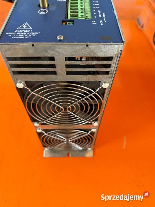 VFD4DRA01050100 DRIVE MODEL VFD300R05 WITH BRAKE Trzebnica sprzedam