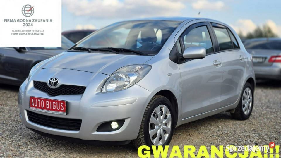 Toyota Yaris klima salon polska super stan II światła przeciwmgielne