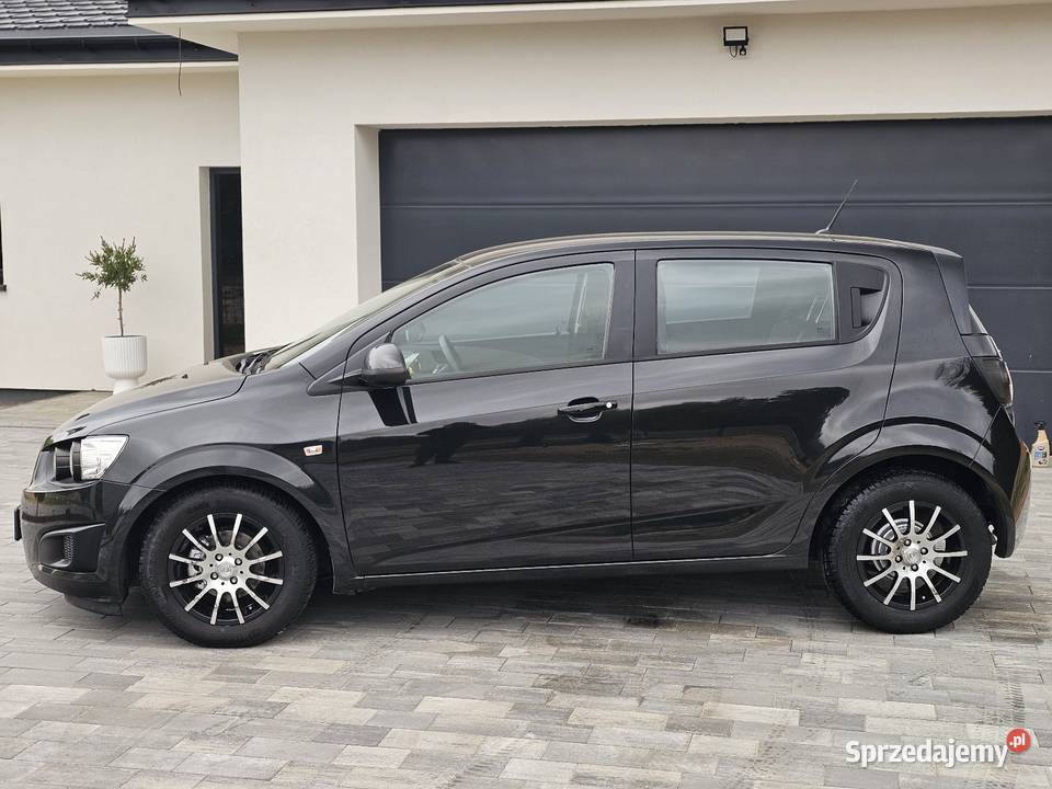 Chevrolet Aveo 14 16V 2012 r 146 przebiegu sprzedam
