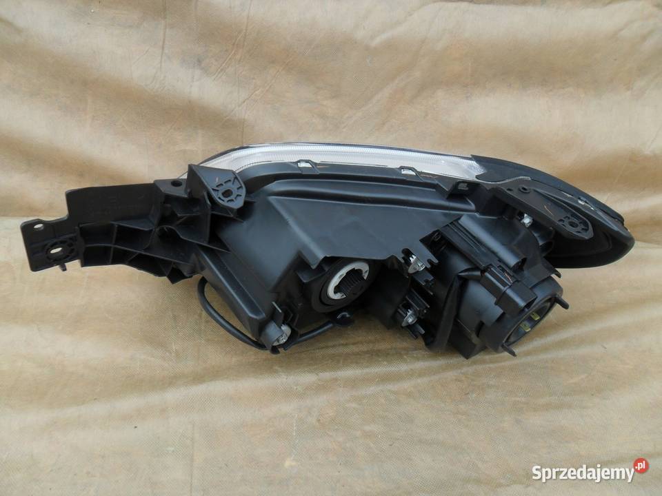 LAMPA PRAWY PRZÓD REFLEKTOR EU MITSUBISHI Nowy Tomyśl