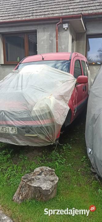 Sprzedam Renault T 2003 Kangoo na czesci w