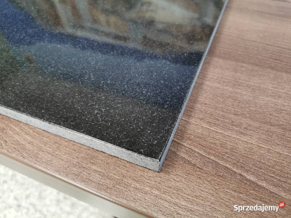 Płytki granitowe ABSOLUTE BLACK 40x40x12 poler Przemyśl