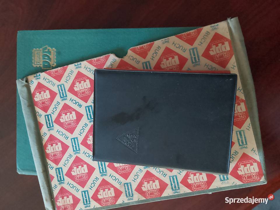 2 Klasery pełne znaczków PRL Słupsk