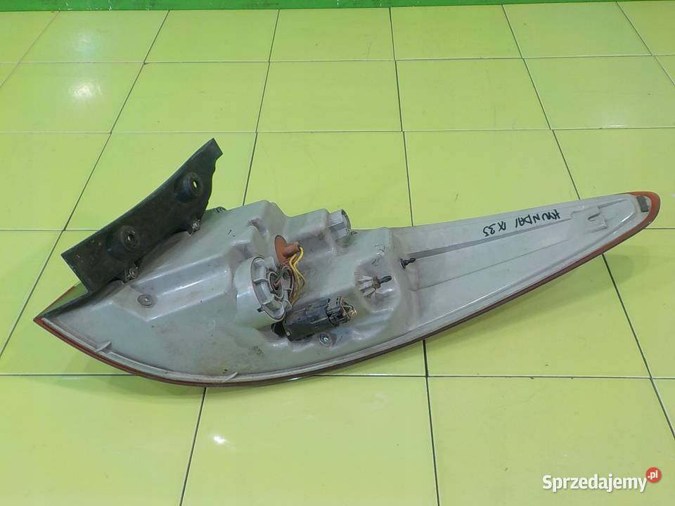 HYUNDAI ix35 LIFT 15r 5D lampa lewa tyl Suków