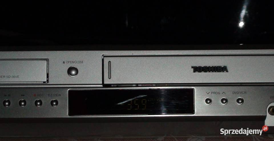 Toshiba DVD z magnetowidem VHS VCR DUAL DECK Knurów