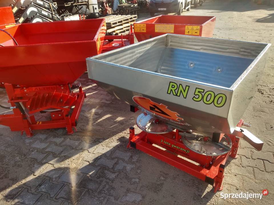 Rozsiewacz do nawozu 500L INOX Piątek