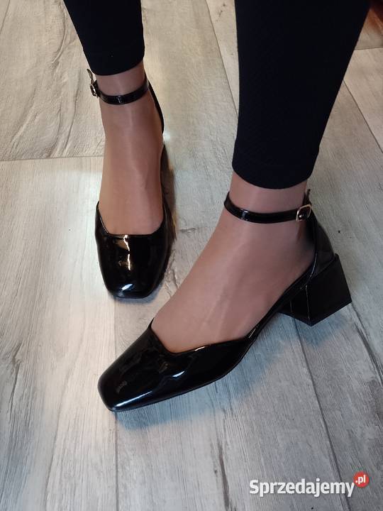41 Czarne czółenka wieczorowe z zapięciem NOWE inna Kraków