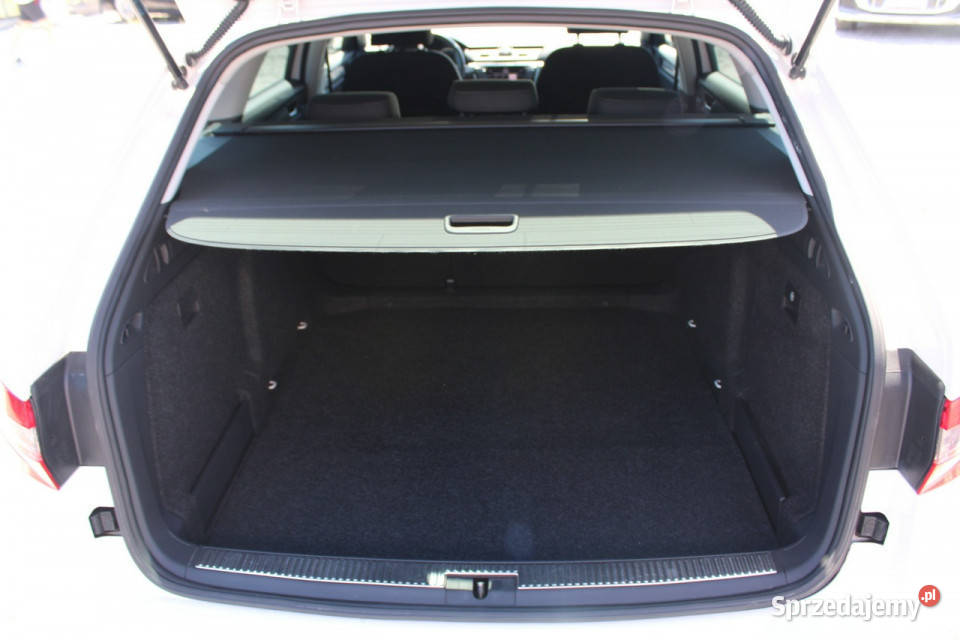 koda Superb Salon Polska Gwarancja III 20152023 Superb Warszawa
