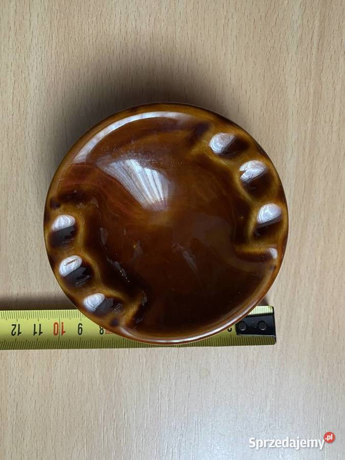 Popielniczka szklana w skórze mosiądz ceramiczna Kwidzyn sprzedam