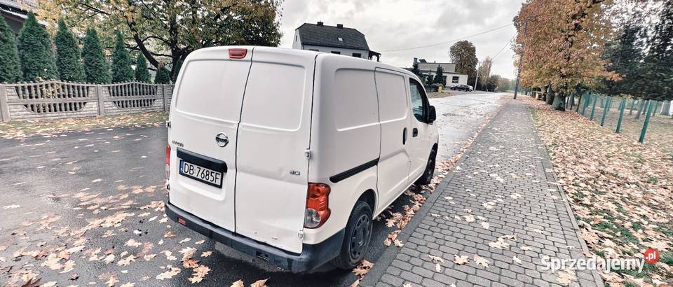 Nissan NV 200 manualna