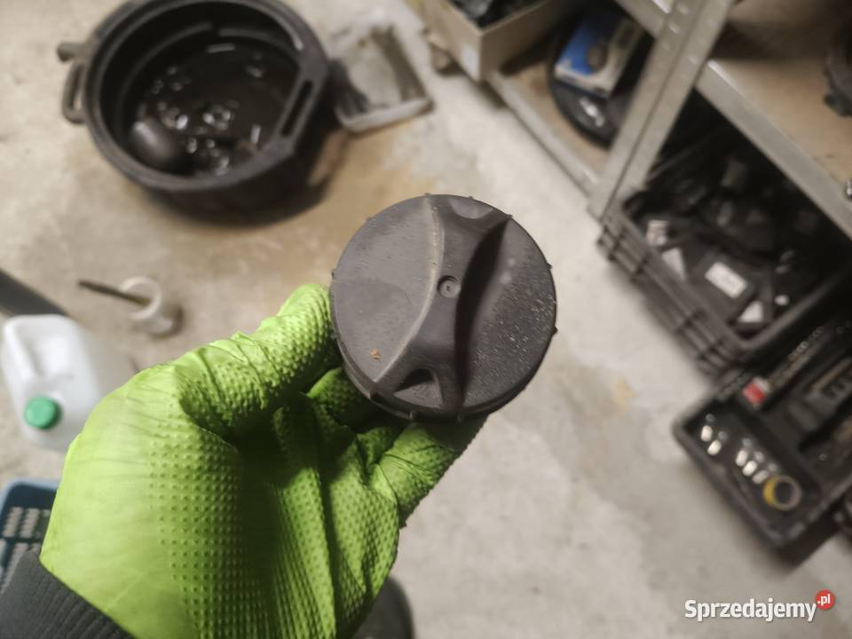 Suzuki burgmam an 400 korek wlewu paliwa podkarpackie