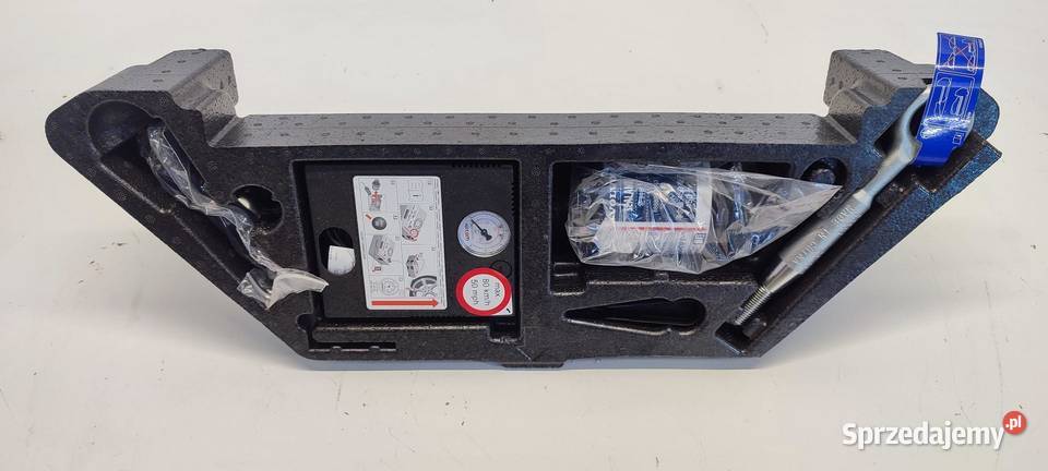 VOLVO XC40 STYROPIAN LEWAREK ZESTAW NAPRAWCZY