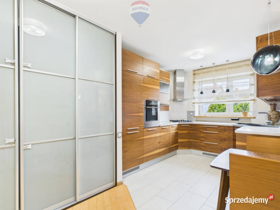 Komfortowy dom w Raszynie Janki Falenty