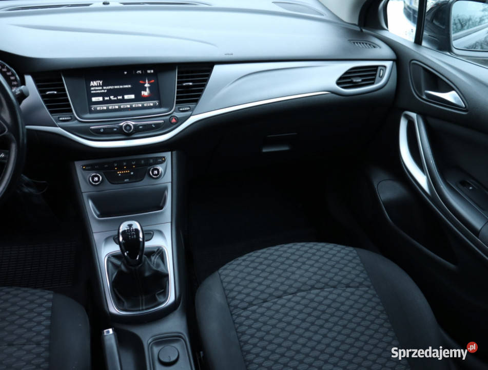 Opel Astra 14 T komputer pokładowy Astra