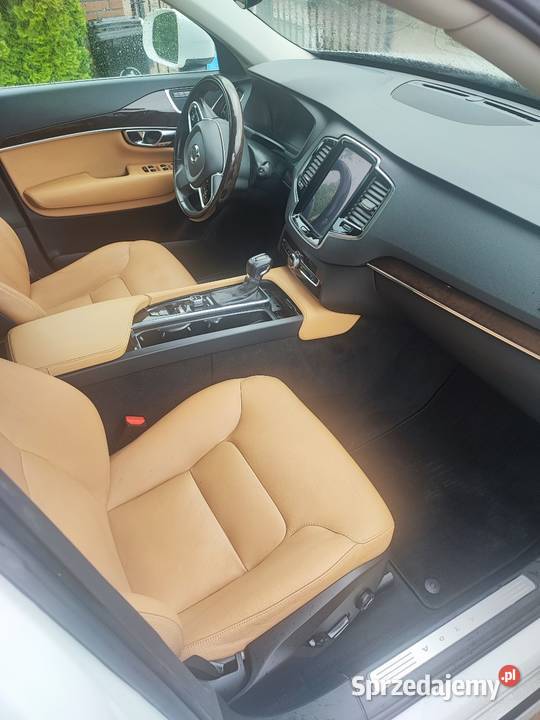 Volvo xc90 2 II 2016 bezwypadkowy gniazdo SD