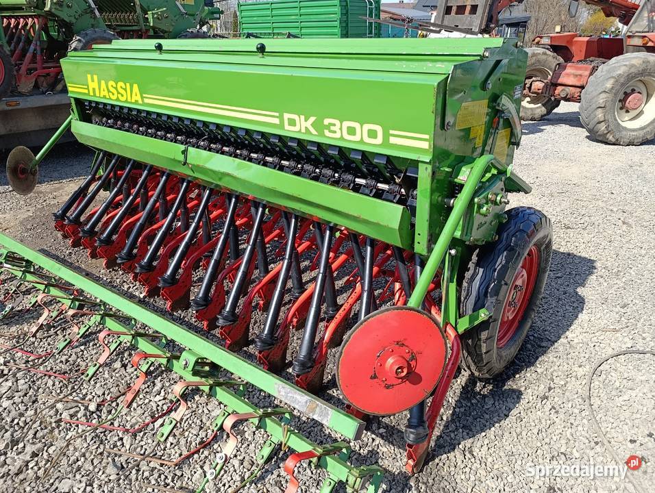 Siewnik zbożowy hassia dk 300 nieuszkodzony Rawica Nowa