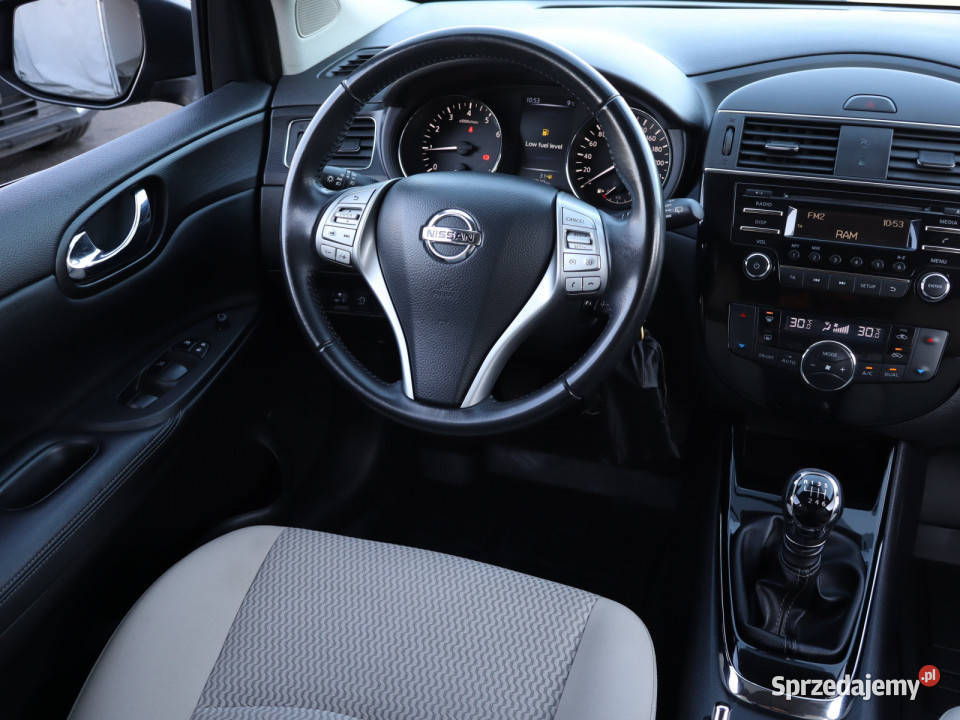 Nissan Pulsar 12 DIGT wielofunkcyjna kierownica