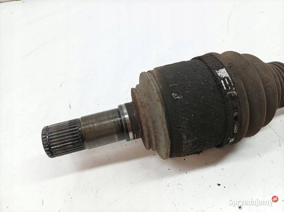PÓŁOŚ PRAWY TYŁ 30 B V6 6701042080 Maserati sprzedam