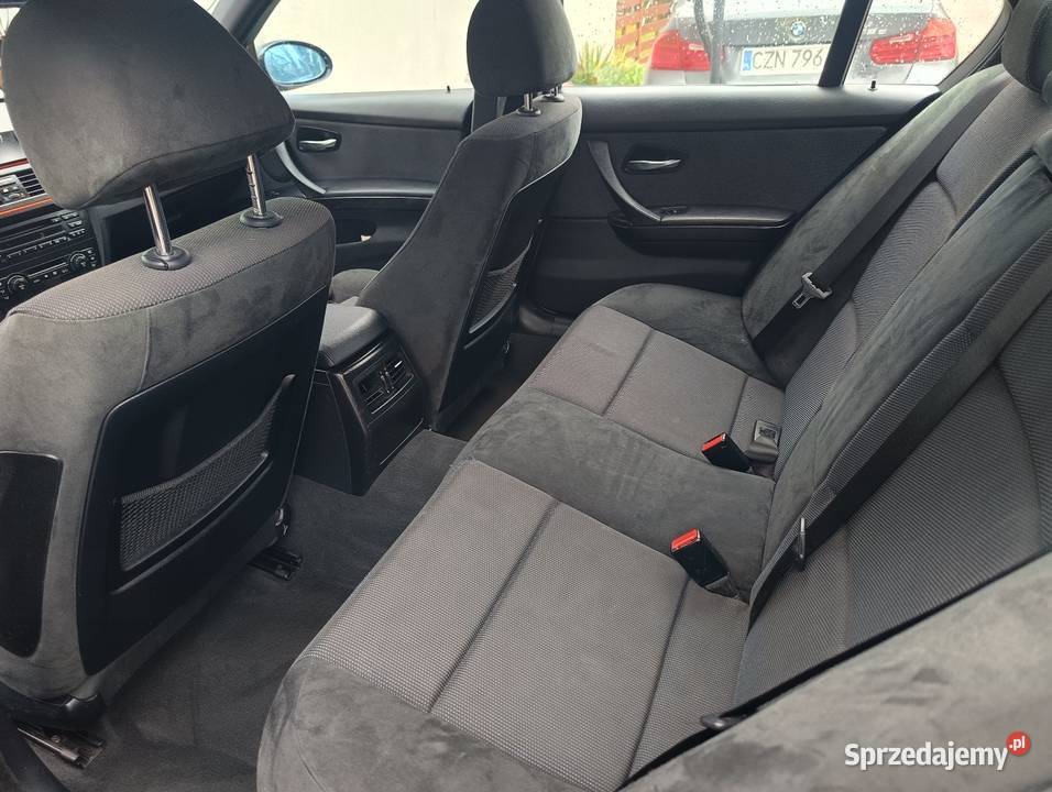 BMW E90 318i 20 129 granatowy Damasławek