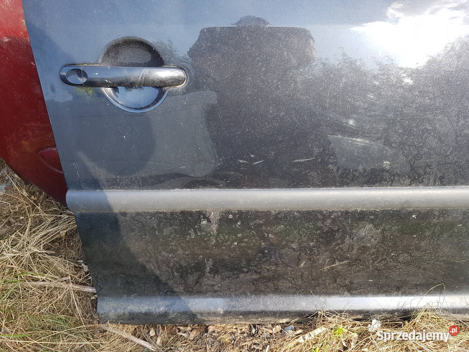 VW CADDY 2K0 2006 2008 2009 DRZWI PRAWE PRZOD Karoseria wielkopolskie