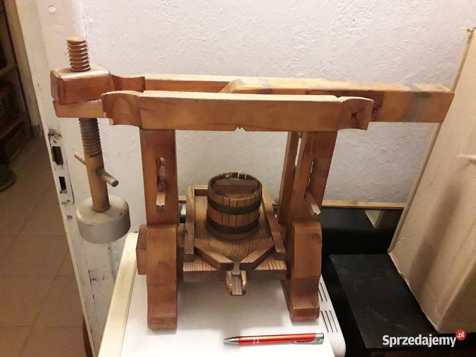 Model prasy do owoców wina i inn Warszawa