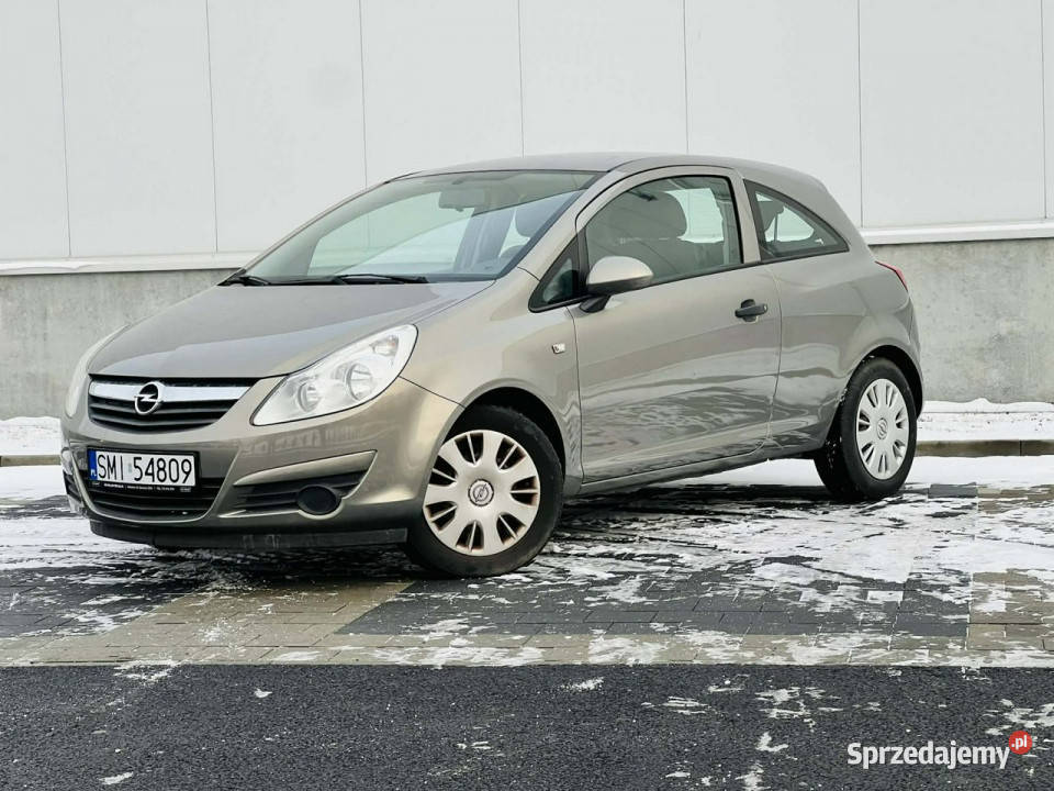 Opel Corsa Opel Corsa D 12 Benzyna 70 2010 86 gniazdo USB Mikołów sprzedam