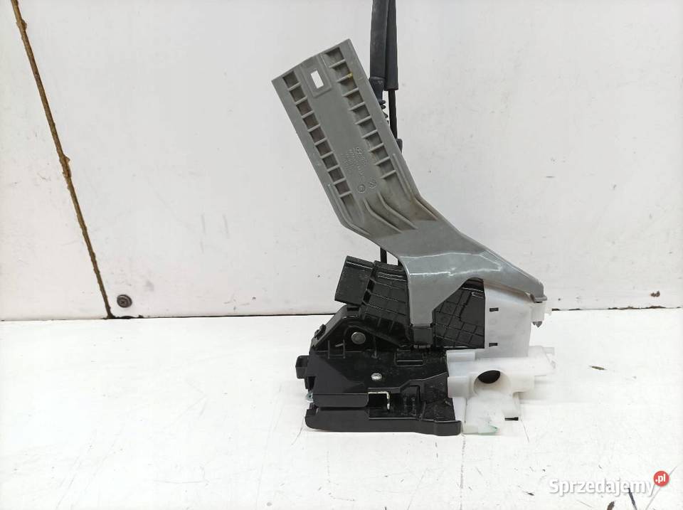 ZAMEK DRZWI TYŁ LEWY 81410D7510 Hyundai Tucson osobowe