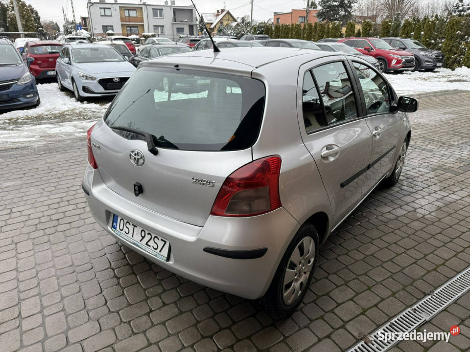 Toyota Yaris 13 87 Klimatyzacka Koła latozima II klimatyzacja Orzech