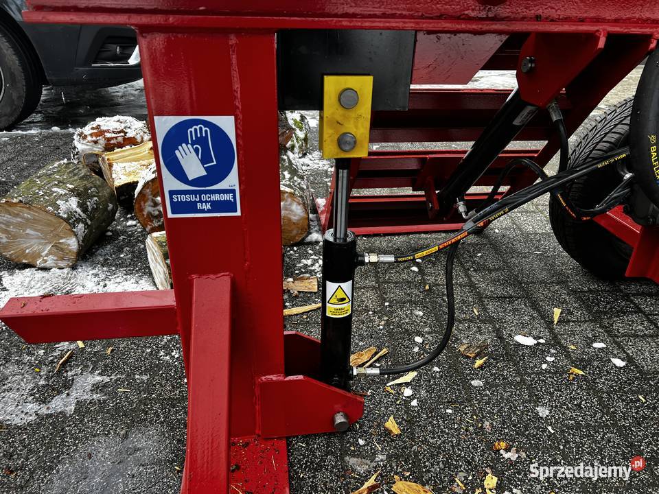 Łuparka hydrauliczna pozioma do drewna mocna