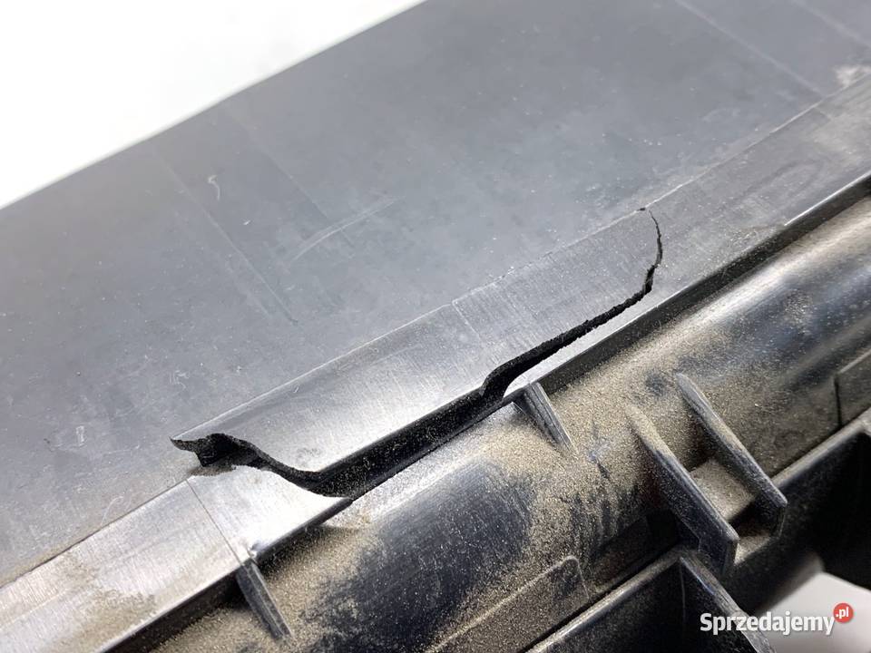 SKRZYNKA BEZPIECZNIKÓW VW TIGUAN SUV 0718 20 110 podkarpackie sprzedam