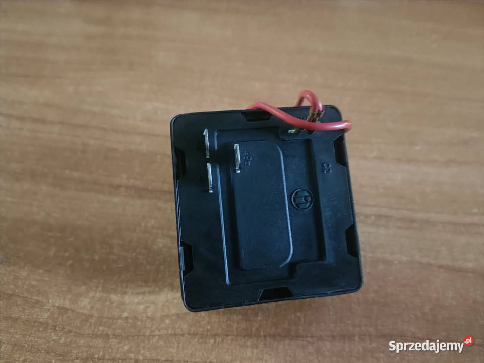 Przerywacz kierunkowskazu TPK 8240 dostawcze podkarpackie Stalowa Wola