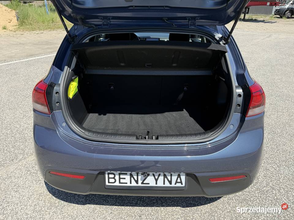 Kia Rio 125 BENZYNA Klimatronik Nawigacja Kamera ESP